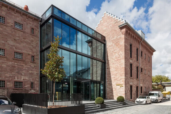 Hotel Liberty - Grabenallee 8, 77652 Offenburg